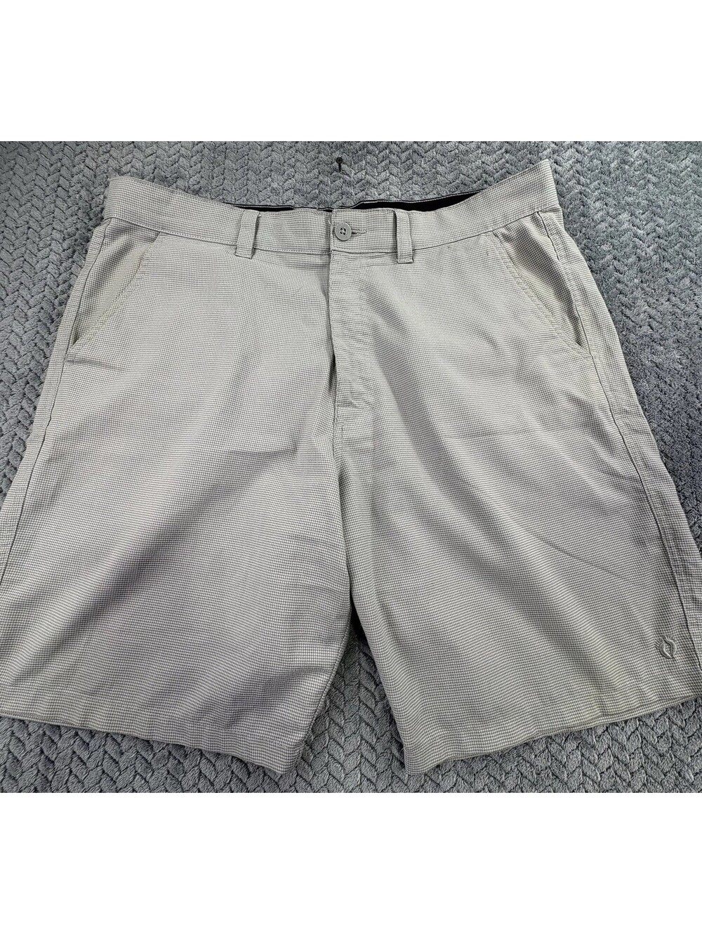 Hang Ten Men’s Shorts Size 38 Gray Golf Casual Flat Front